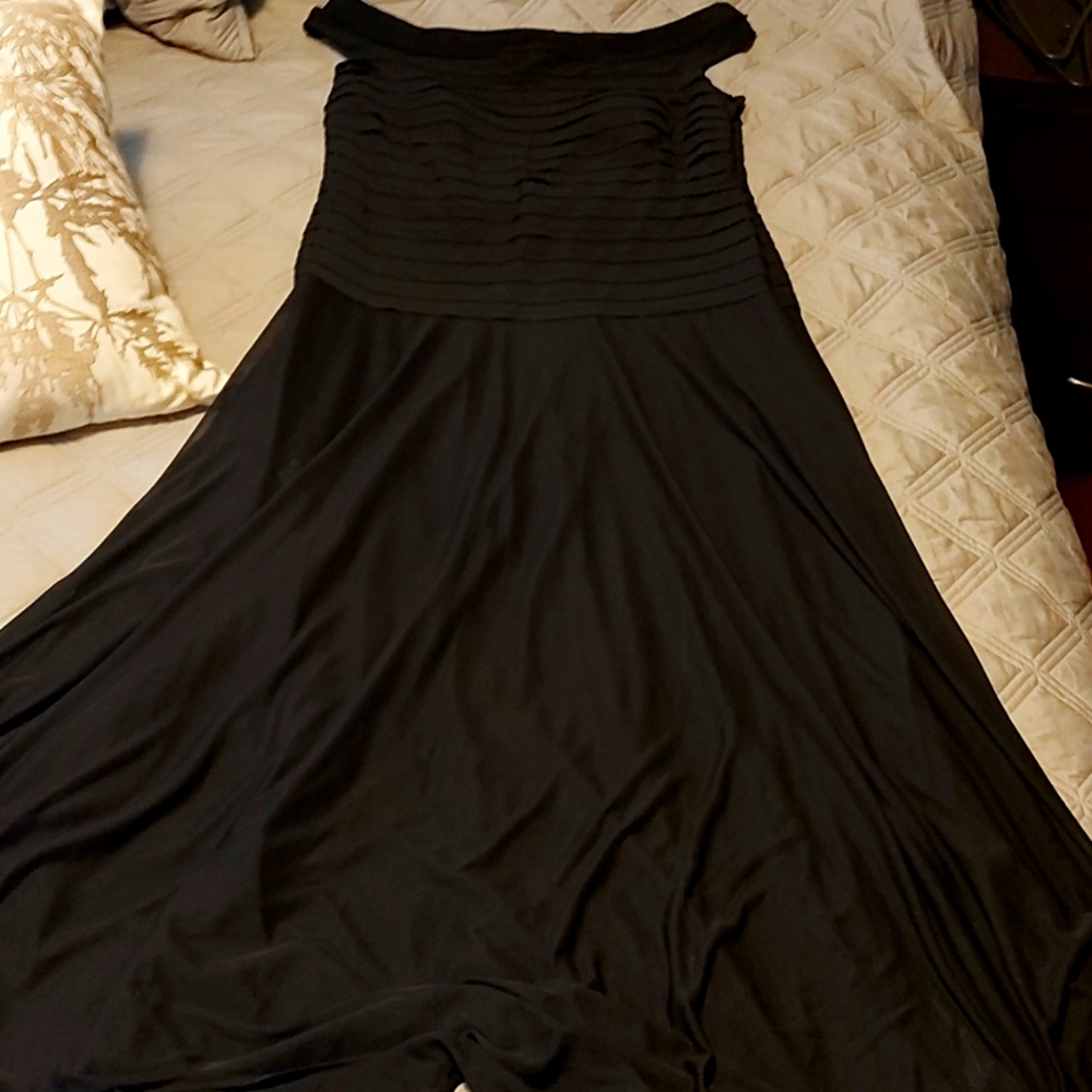Elegant Long Gown - Evening/Cruise Wear - Plus